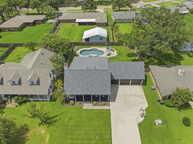 136 E Greenway St Street, Lake Charles, LA 70605