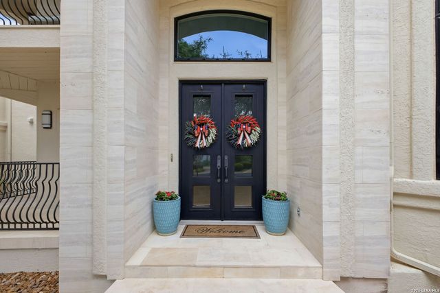 9 VINEYARD DR, San Antonio, TX 78257