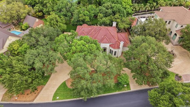 9 VINEYARD DR, San Antonio, TX 78257