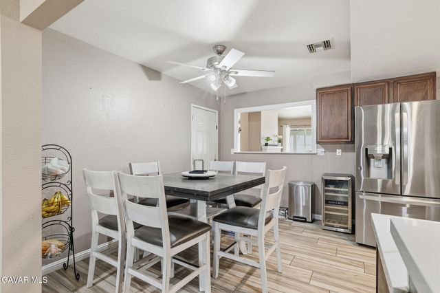 4059 E Avenue Q12, Palmdale, CA 93552