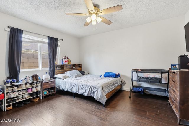 4059 E Avenue Q12, Palmdale, CA 93552