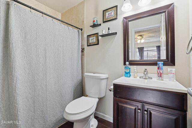 4059 E Avenue Q12, Palmdale, CA 93552