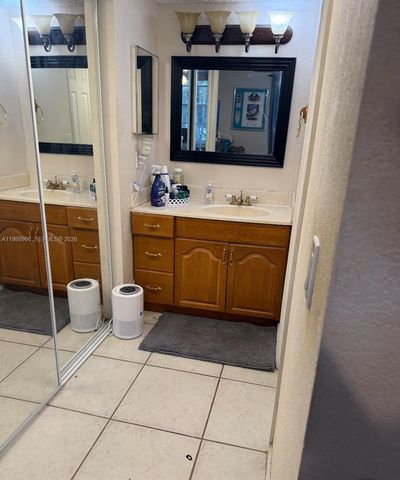 9441 Live Oak Pl 209, Davie, FL 33324