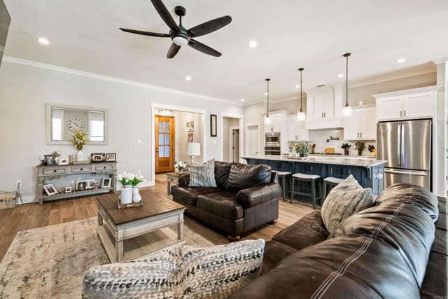 2322 Bridgegate, Conway, AR 72034
