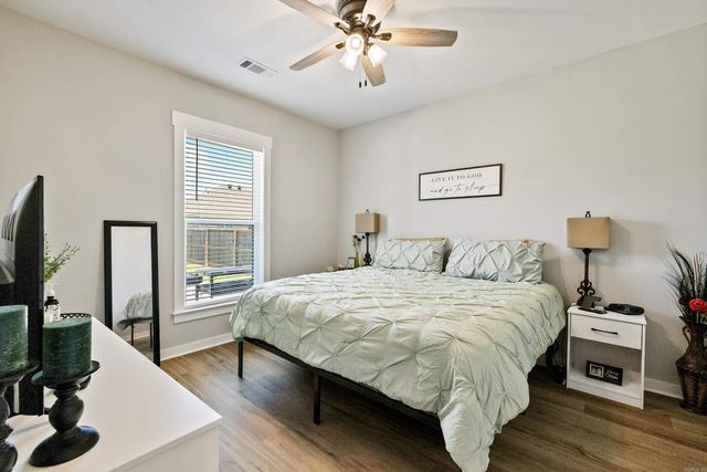 2322 Bridgegate, Conway, AR 72034