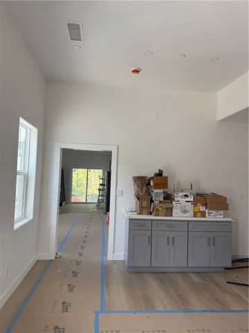 6530 Shoup, West Hills, CA 91307