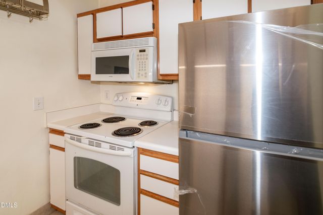 1351 Crab Orchard Drive 101, Raleigh, NC 27606