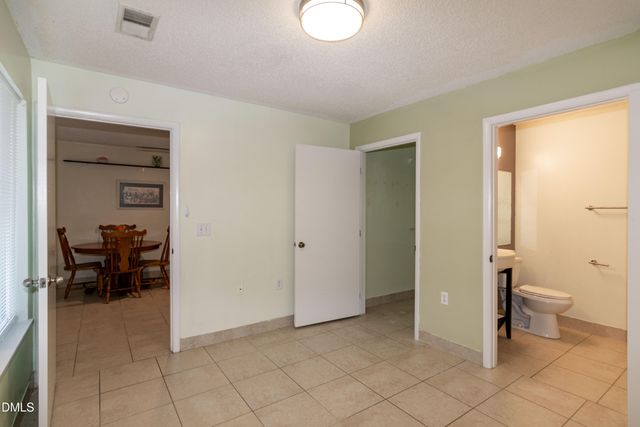 1351 Crab Orchard Drive 101, Raleigh, NC 27606
