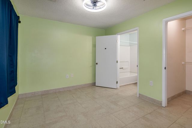 1351 Crab Orchard Drive 101, Raleigh, NC 27606