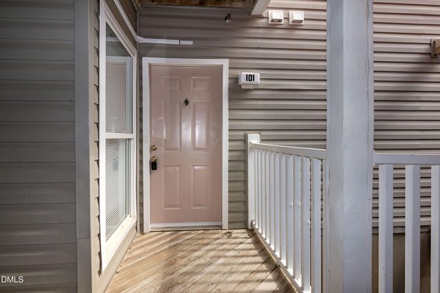 1351 Crab Orchard Drive 101, Raleigh, NC 27606