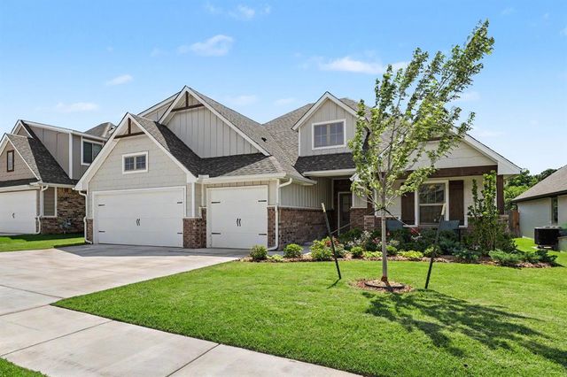 16213 Villa Valeria Way, Edmond, OK 73013