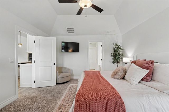 16213 Villa Valeria Way, Edmond, OK 73013