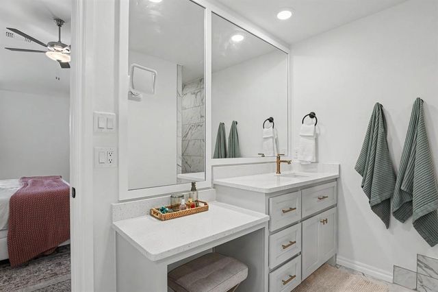 16213 Villa Valeria Way, Edmond, OK 73013