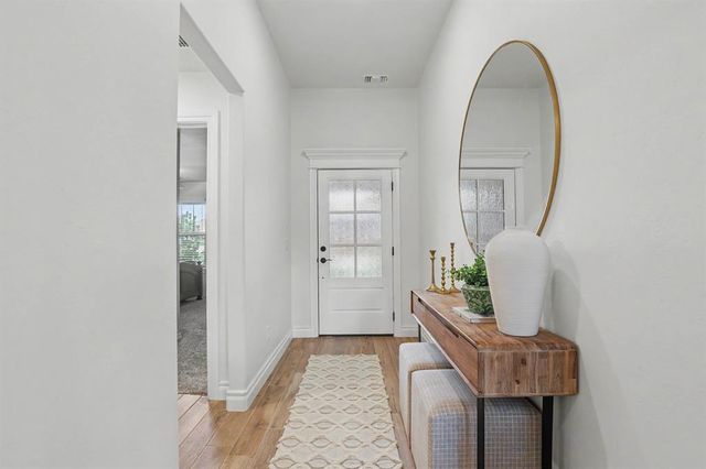 16213 Villa Valeria Way, Edmond, OK 73013