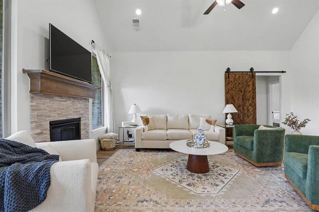 16213 Villa Valeria Way, Edmond, OK 73013