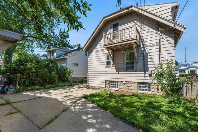 1312 S 53rd STREET, West Milwaukee, WI 53214