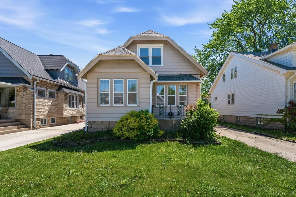 1312 S 53rd STREET, West Milwaukee, WI 53214