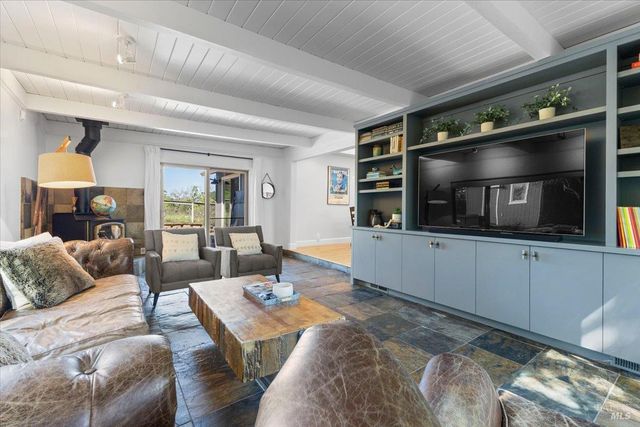 4818 Bennett Valley Rd, Santa Rosa, CA 95404