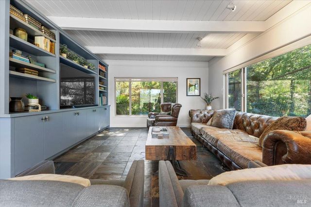 4818 Bennett Valley Rd, Santa Rosa, CA 95404