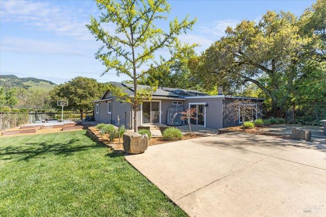 4818 Bennett Valley Rd, Santa Rosa, CA 95404