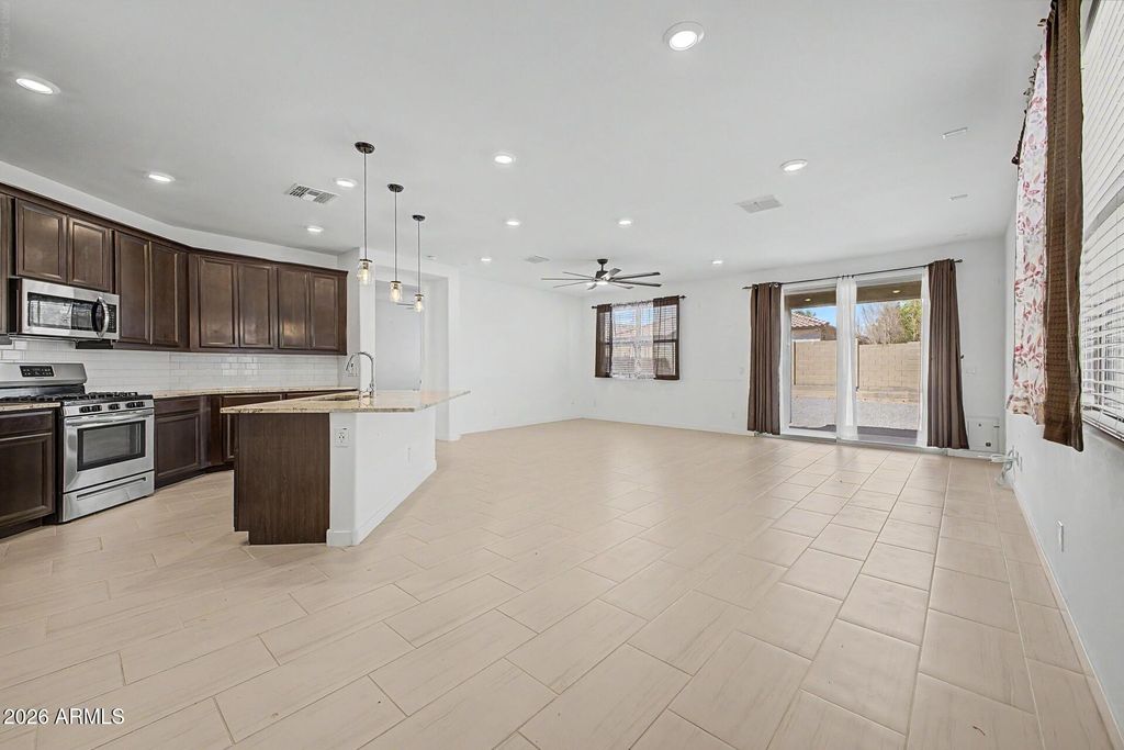 14594 W COLUMBINE Drive, Surprise, AZ 85379 — photo 5