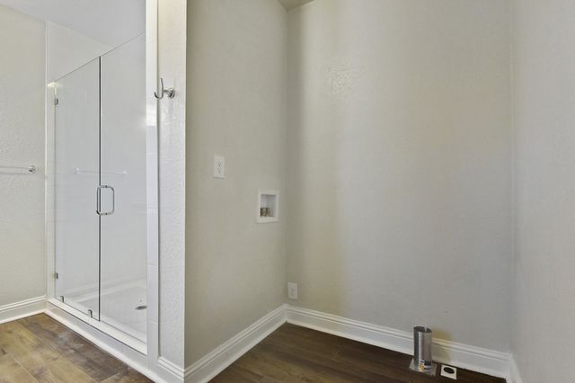 1115 S Rusk Avenue, Denison, TX 75020