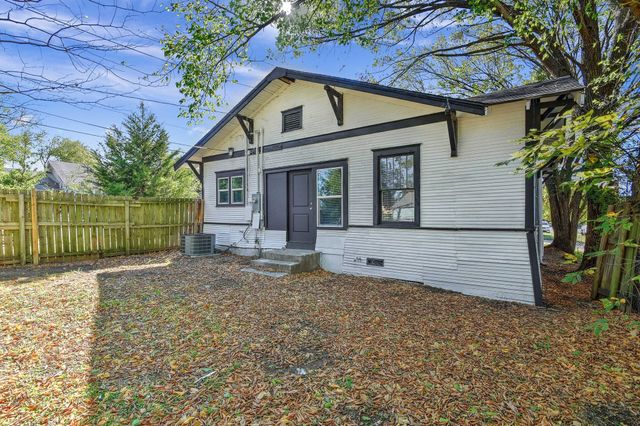 1115 S Rusk Avenue, Denison, TX 75020