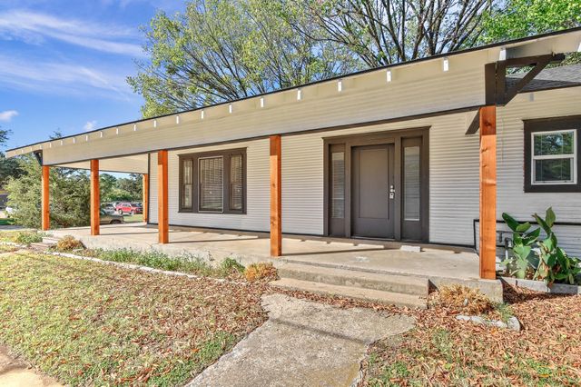 1115 S Rusk Avenue, Denison, TX 75020