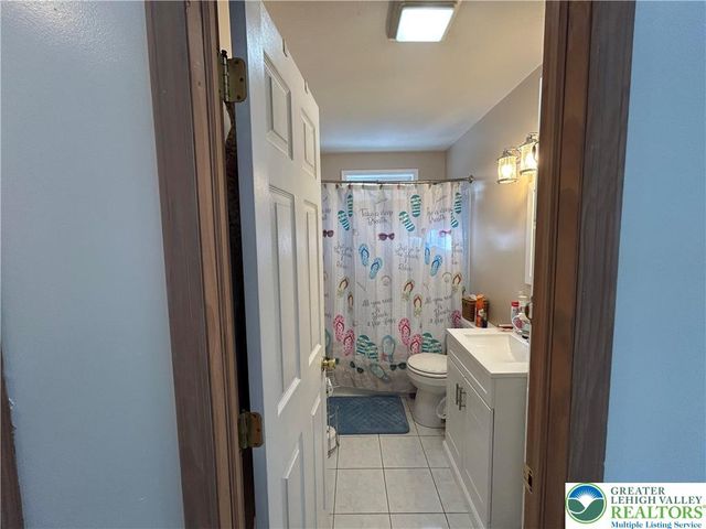 352 Parker Trail, Penn Forest Twp, PA 18210