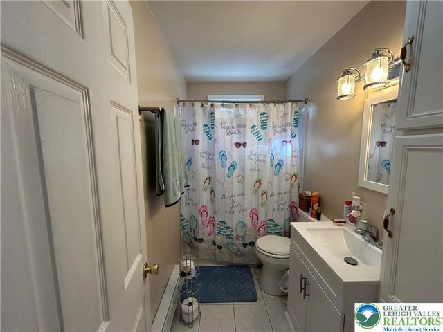 352 Parker Trail, Penn Forest Twp, PA 18210