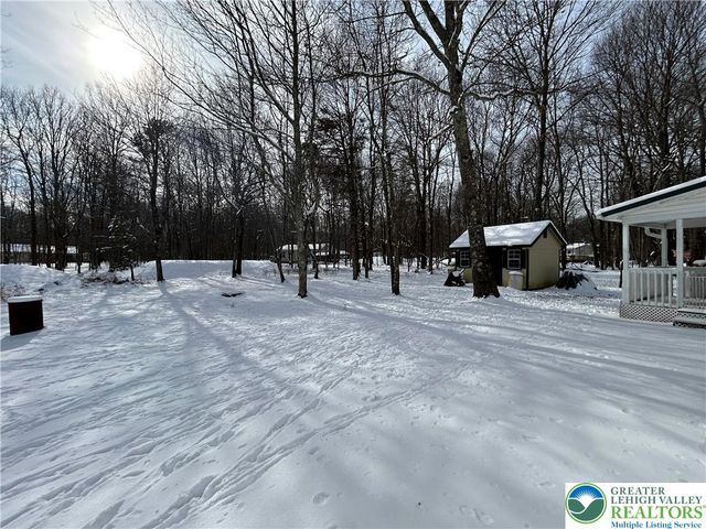 352 Parker Trail, Penn Forest Twp, PA 18210