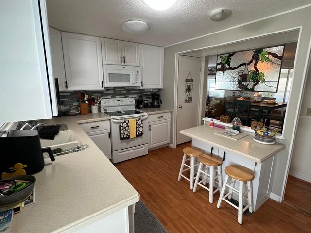 18 SABAL PALM DRIVE, Largo, FL 33770