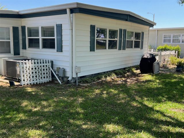 18 SABAL PALM DRIVE, Largo, FL 33770