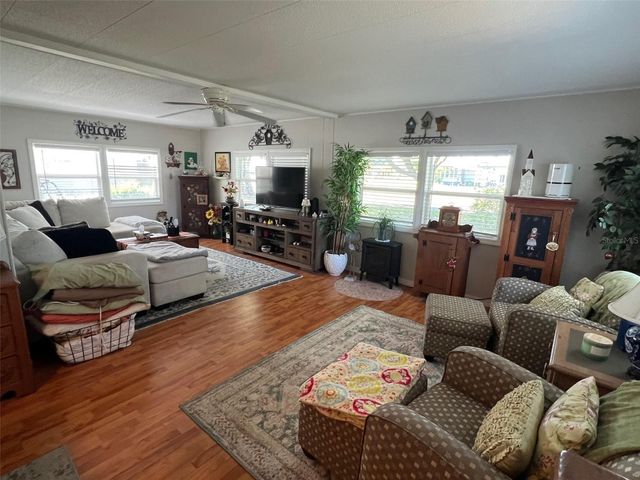 18 SABAL PALM DRIVE, Largo, FL 33770