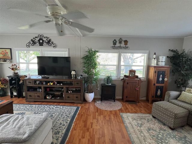 18 SABAL PALM DRIVE, Largo, FL 33770