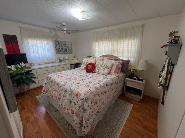 18 SABAL PALM DRIVE, Largo, FL 33770