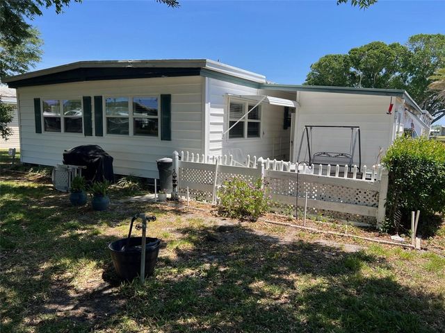 18 SABAL PALM DRIVE, Largo, FL 33770