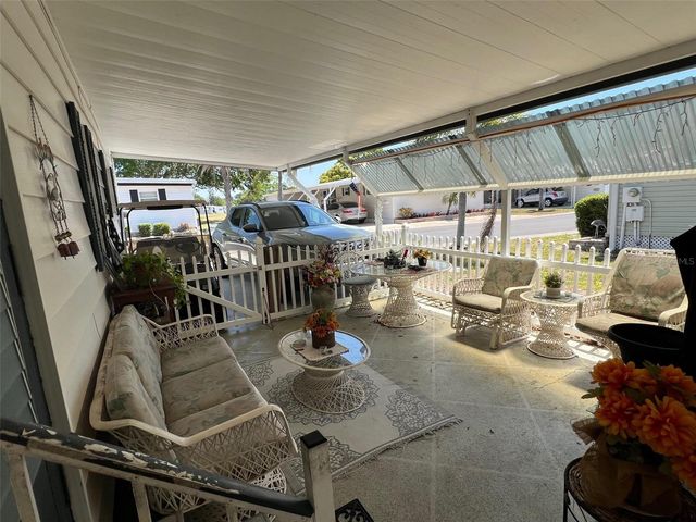 18 SABAL PALM DRIVE, Largo, FL 33770
