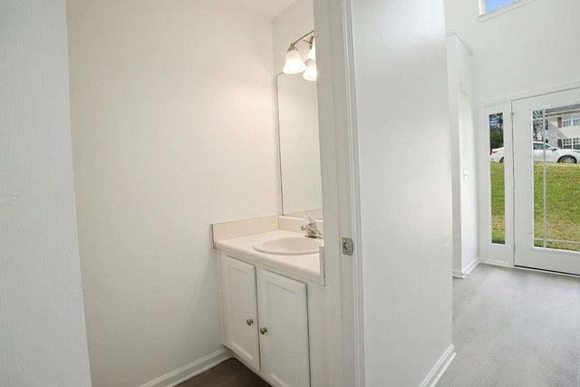 3888 English Valley Drive, Ellenwood, GA 30294