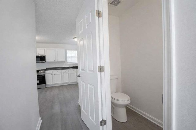 3888 English Valley Drive, Ellenwood, GA 30294