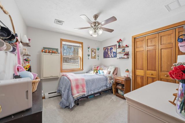 15 Joanne Drive, Hooksett, NH 03106