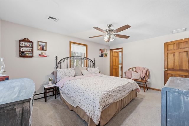 15 Joanne Drive, Hooksett, NH 03106