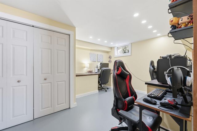 15 Joanne Drive, Hooksett, NH 03106