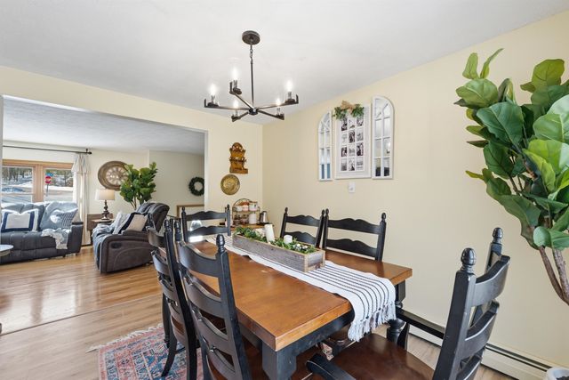 15 Joanne Drive, Hooksett, NH 03106