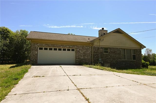 2755 Langley Road, Loganville, GA 30052