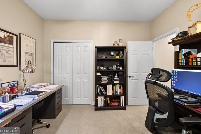 216 Ashford Circle, Lagrange, GA 30240