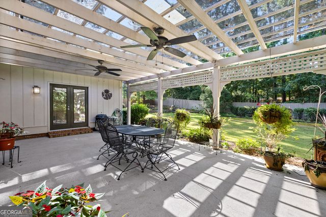 216 Ashford Circle, Lagrange, GA 30240