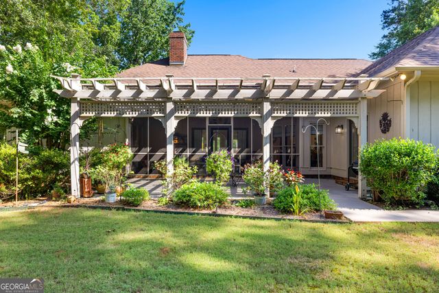216 Ashford Circle, Lagrange, GA 30240