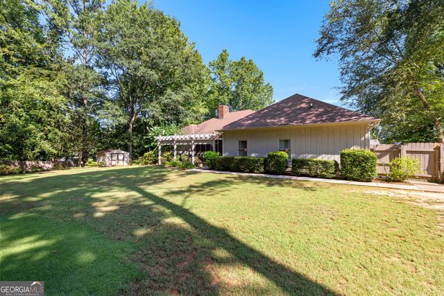 216 Ashford Circle, Lagrange, GA 30240