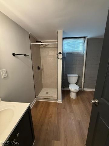 1336 Thoreau Road, Lakewood, OH 44107